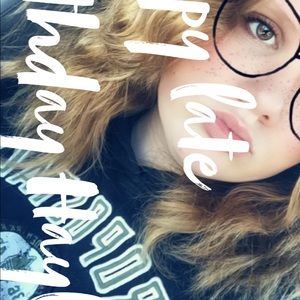 Meet your Posher, Kaitlyn